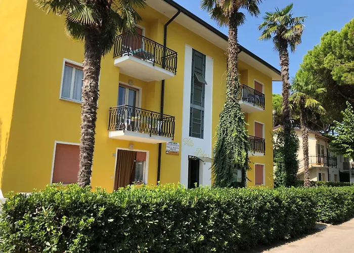 Apartment Bright Flat In A Quiet Area Near The